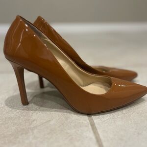 Elegant Brown Women's Heels
